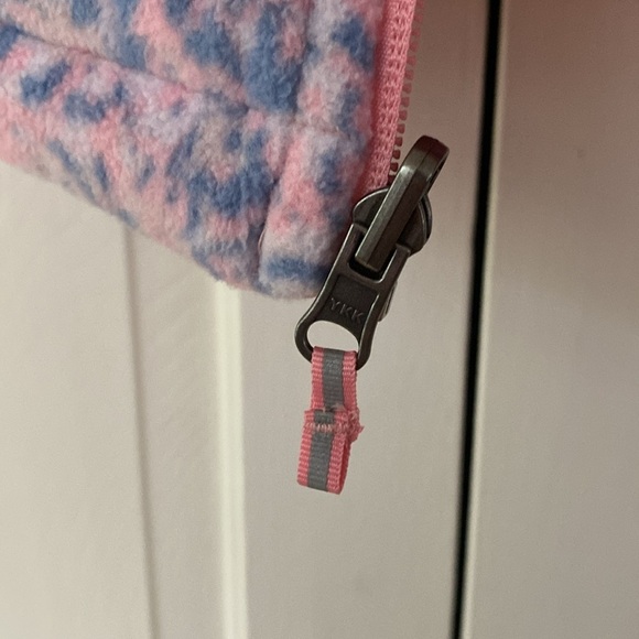 Columbia Reversible Girls Vest Pink Puffer Pink Blue Animal Print Fleece Size M - Picture 3 of 9